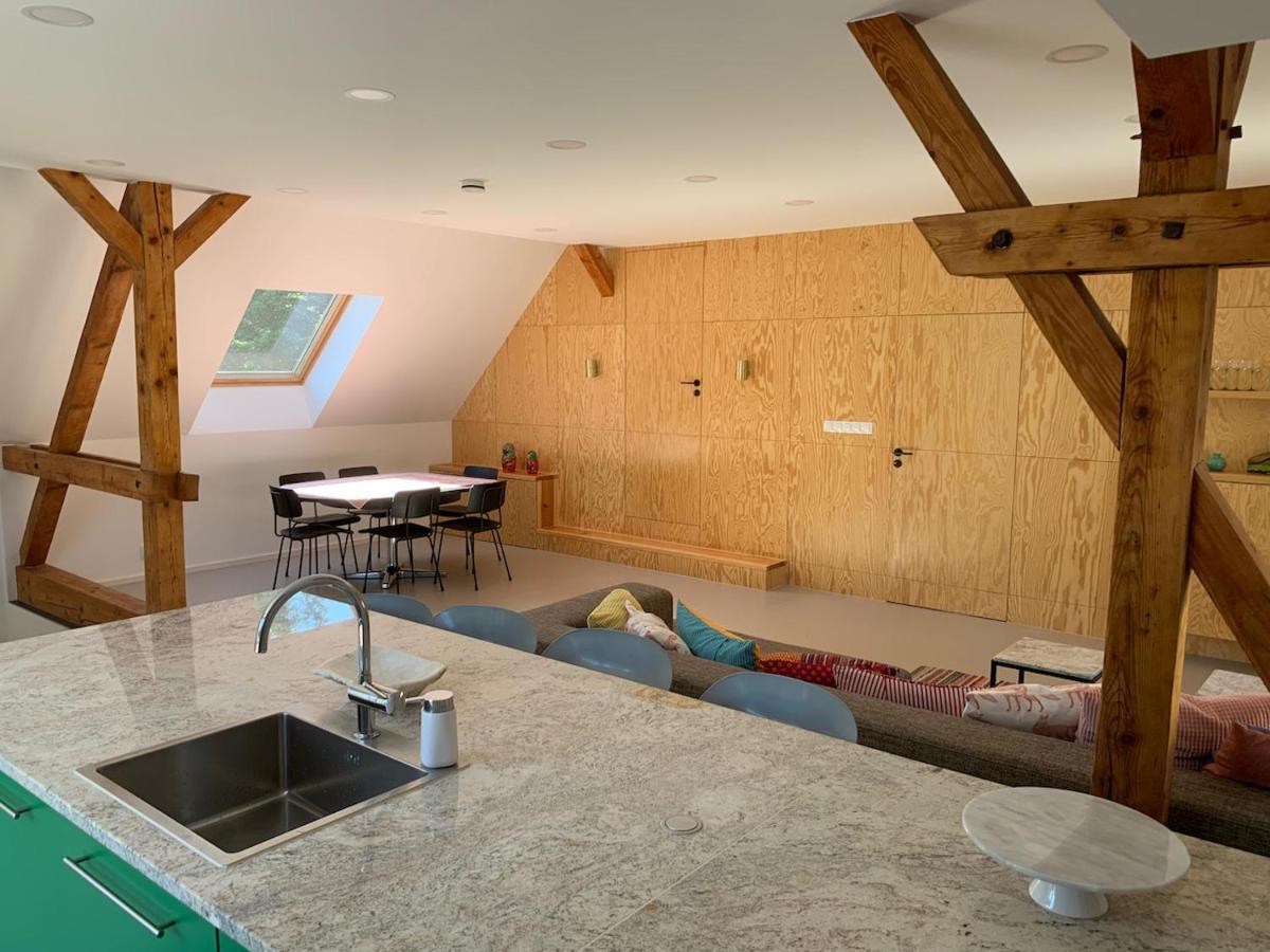 Fox Apartment Hostka  ภายนอก รูปภาพ