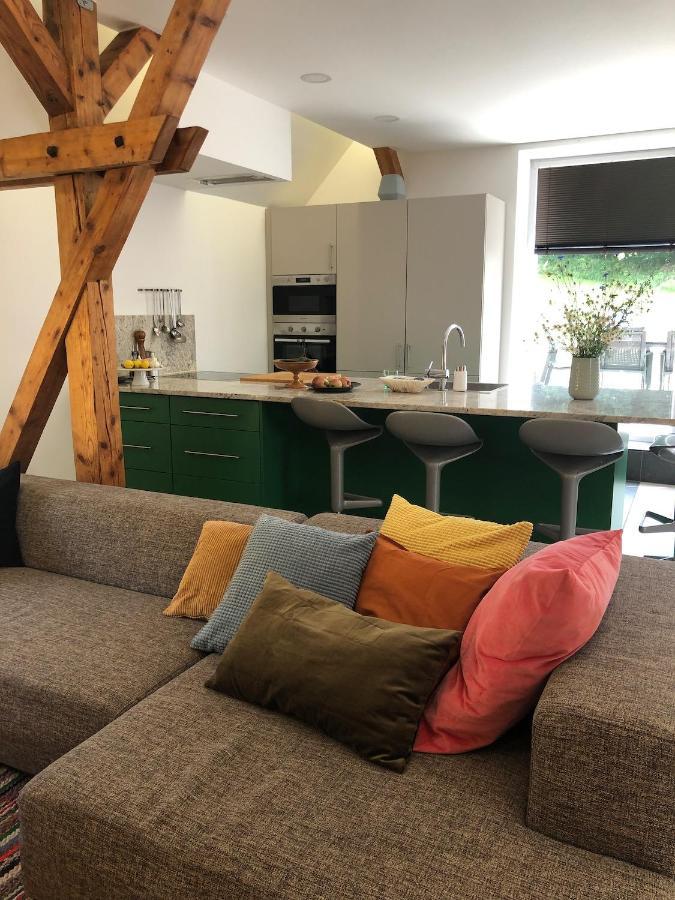 Fox Apartment Hostka  ภายนอก รูปภาพ